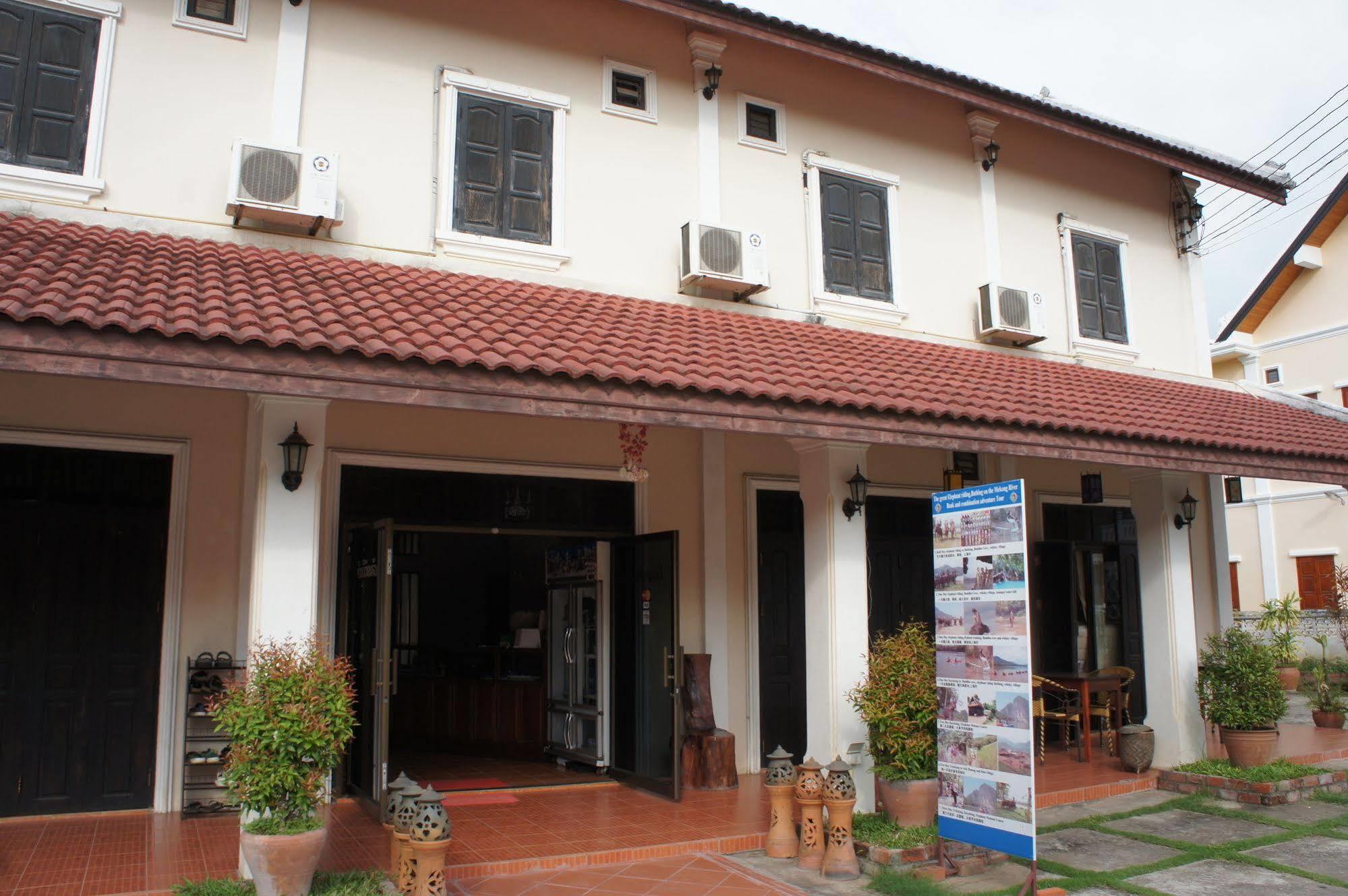 Villa Mahasok Hotel Luang Prabang Buitenkant foto